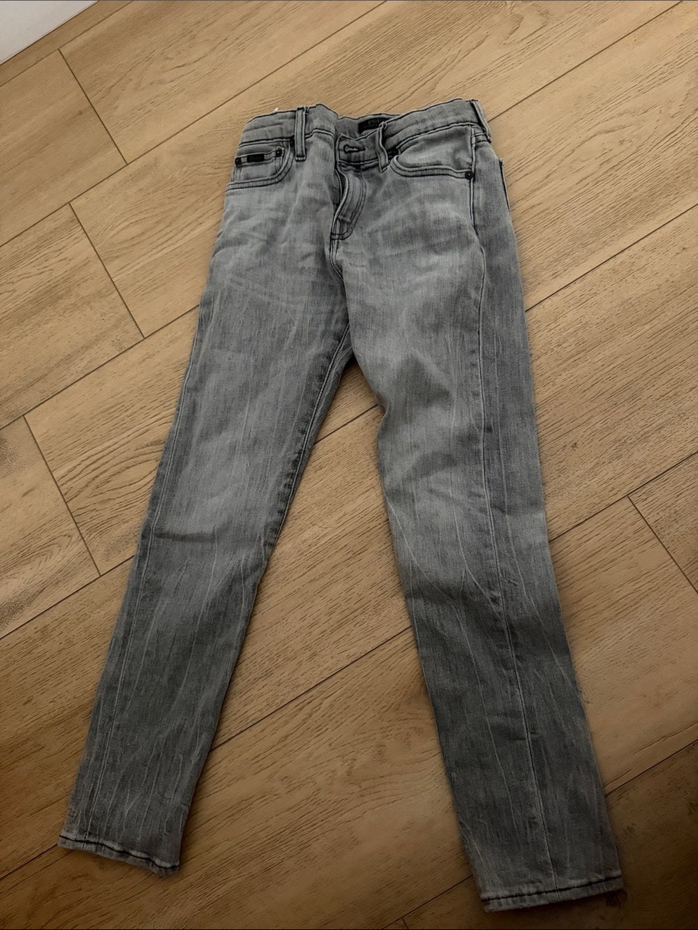 Ralph Lauren Skinny Jeans in Light Gray Wash